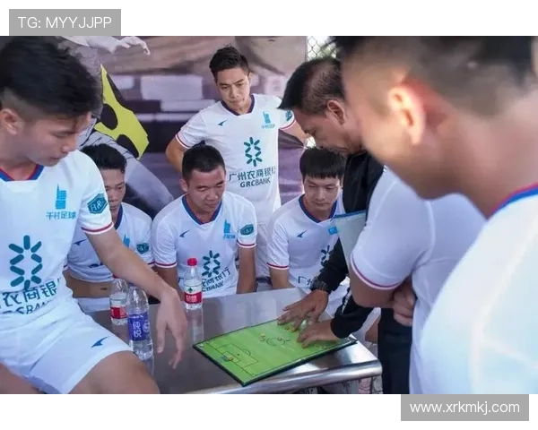 探秘查尔顿俱乐部的辉煌历程与英伦足球精神的传承之路 探秘查尔顿俱乐部的辉煌历程与英伦足球精神的传承之路