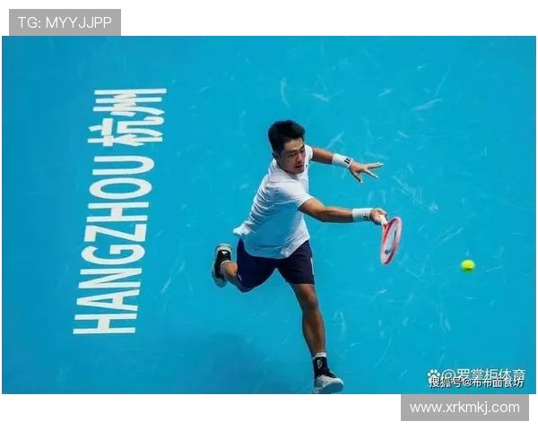 中国小将爆冷击败世界名将掀起网球赛场新风潮引发全球热议 中国小将爆冷击败世界名将掀起网球赛场新风潮引发全球热议