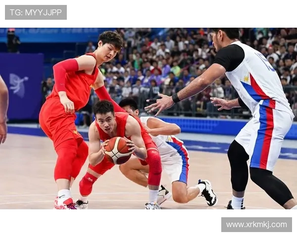 中国男篮逆转战胜菲律宾，豪取世界杯预选赛两连胜，晋级形势大好