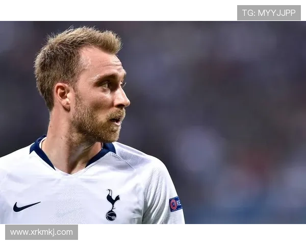 意大利足球甲级联赛深度解析：球队竞争、战术演变与球迷文化的全景观察