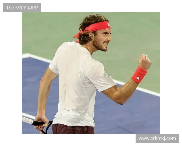 新赛季网球焦点纷呈，世界名将激战赛场再掀巅峰对决热潮精彩瞬间