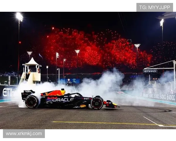 F1新赛季焦点揭晓车队格局变动与车手争冠悬念升级赛程看点全面升级 F1新赛季焦点揭晓车队格局变动与车手争冠悬念升级赛程看点全面升级